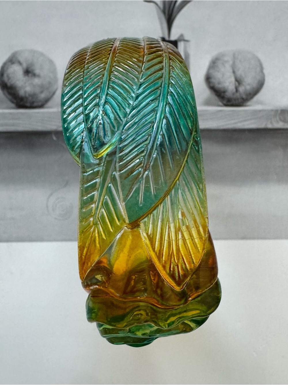 Vintage Carved Multi-Color Lucite Leaf Bangle Bracelet Sz 3"